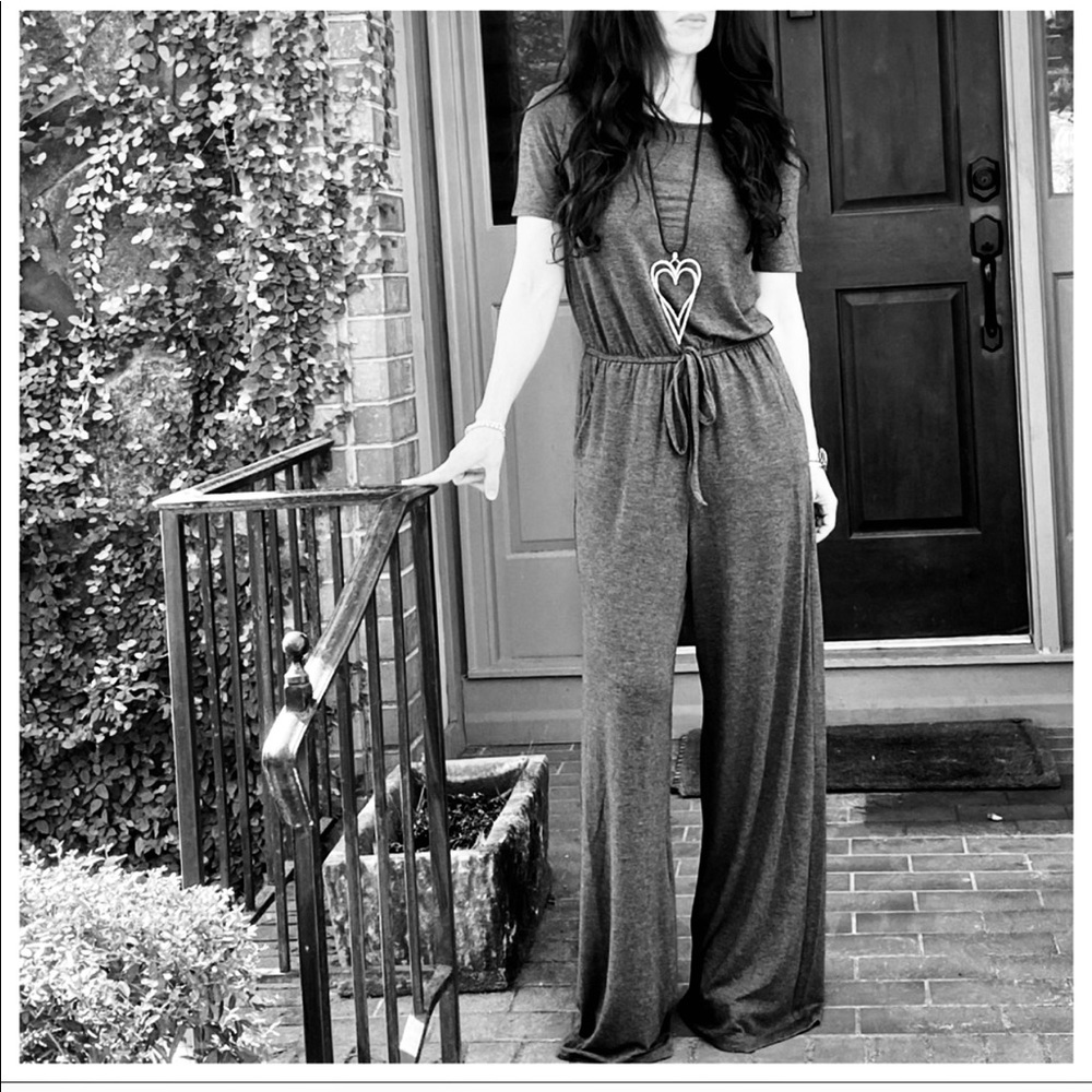 BLACK FABULOUS WIDE LEG SIDE POCKETS JUMPSUIT - Picture 6 of 12